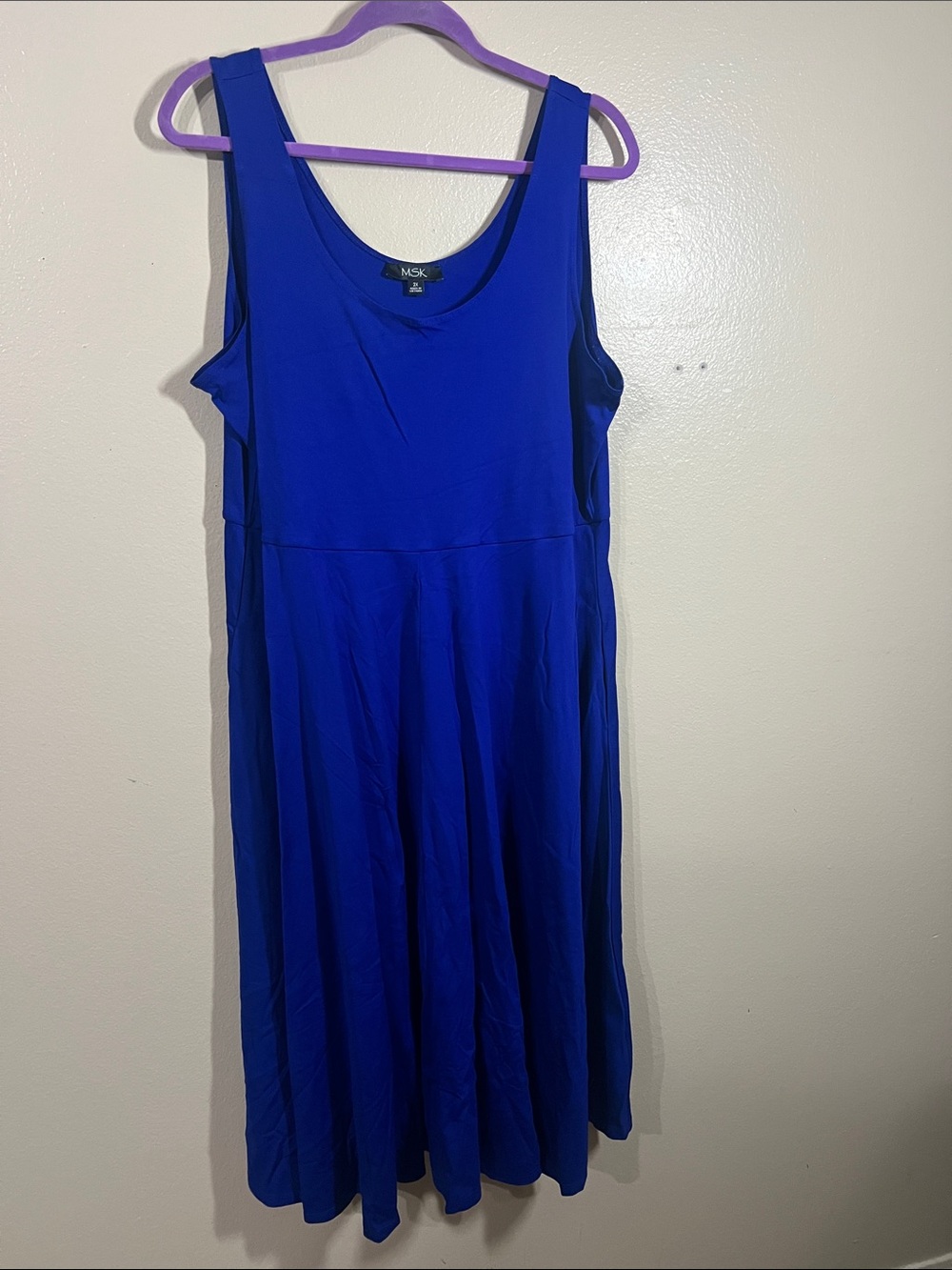 MSK Sleeveless Scoop Neck Midi Dress in Royal Blue